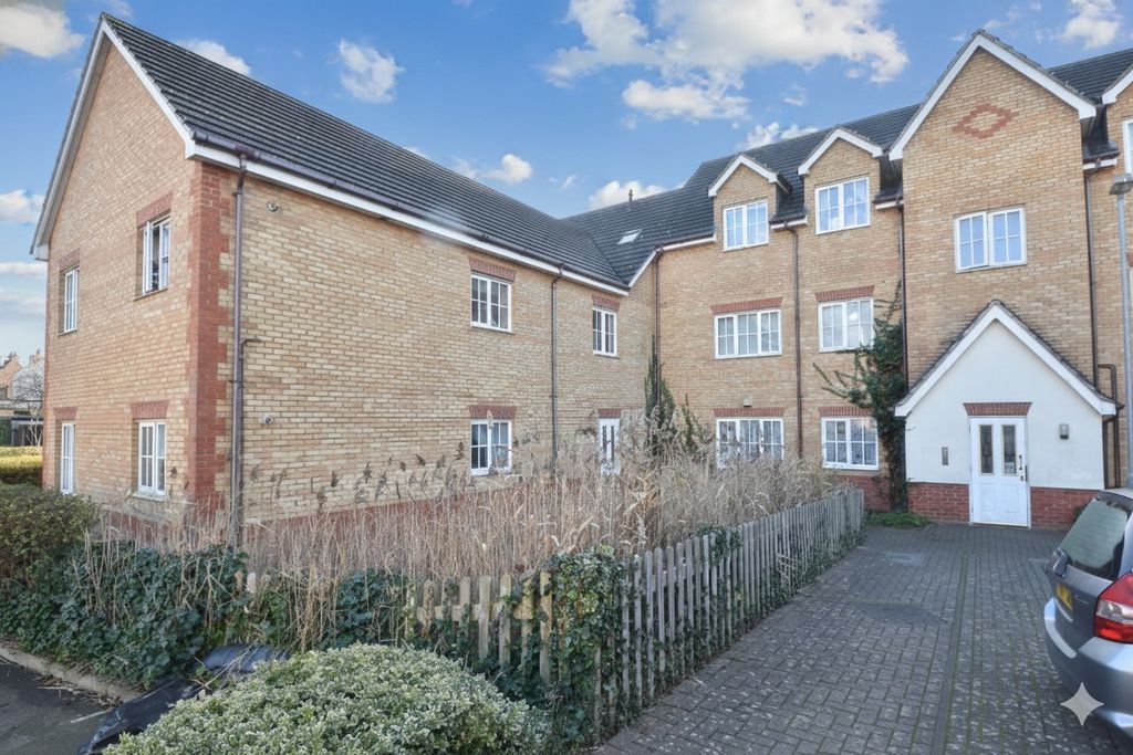 Property photo 1 of 5 4833250