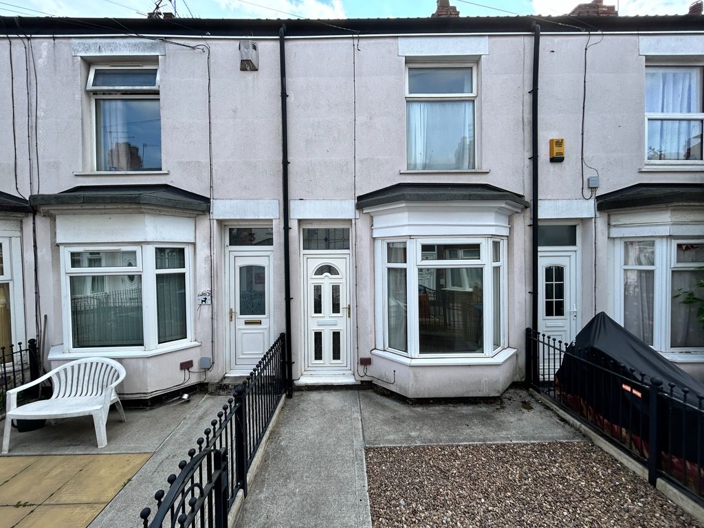 Property photo 1 of 7