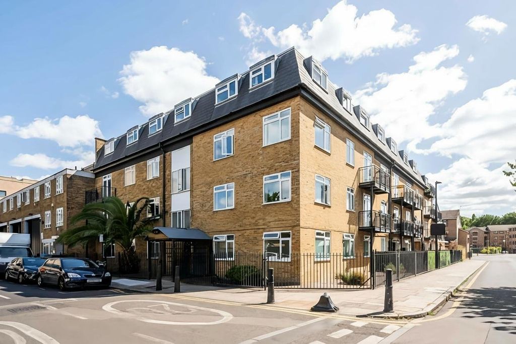 Property photo 3 of 8 Picture No. 09