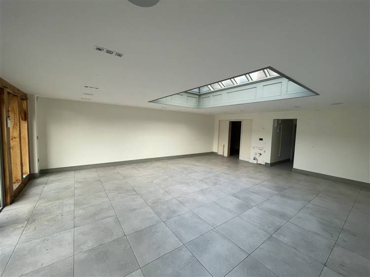 Property photo 3 of 3