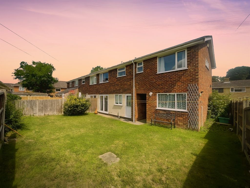 Property photo 2 of 18