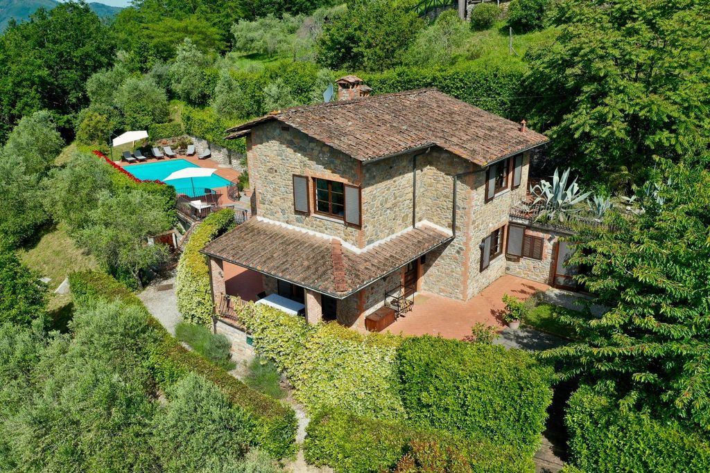 Property photo 1 of 14