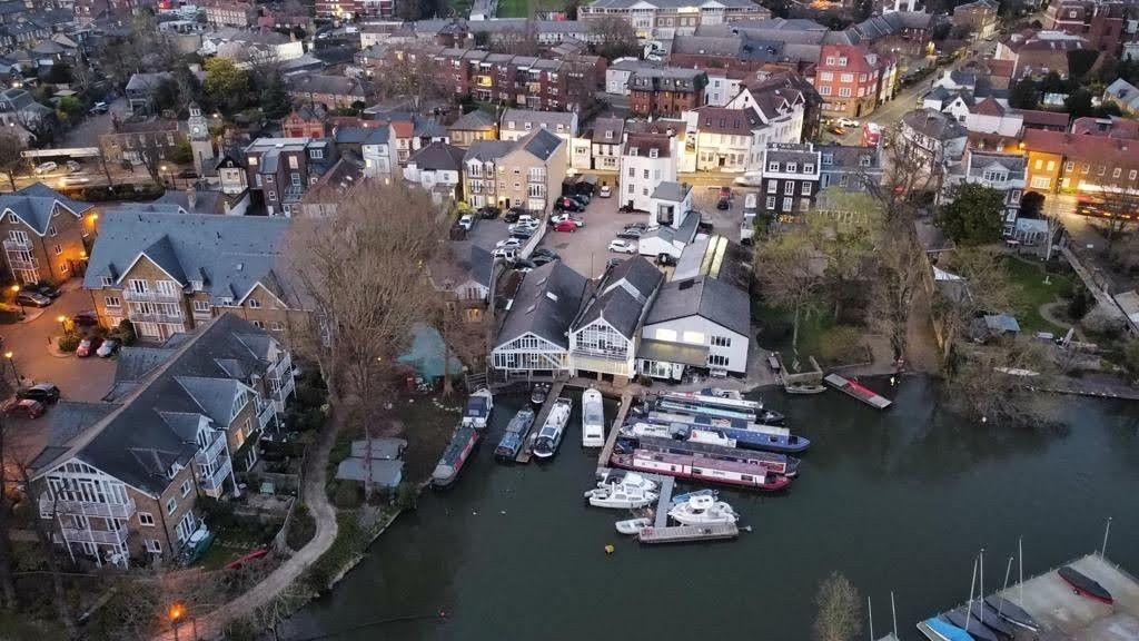 Property photo 1 of 7