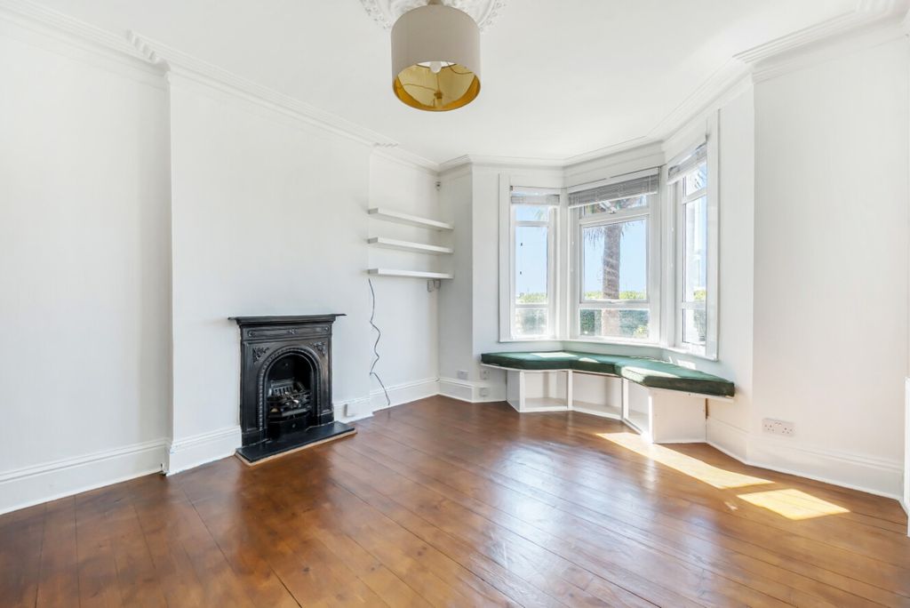 Property photo 1 of 7 1272102 (2)