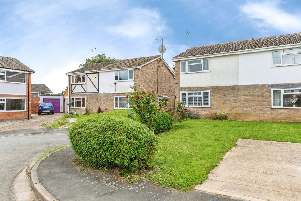 Property photo 2 of 18