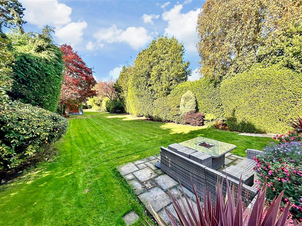 Property photo 1 of 30 Rear Garden