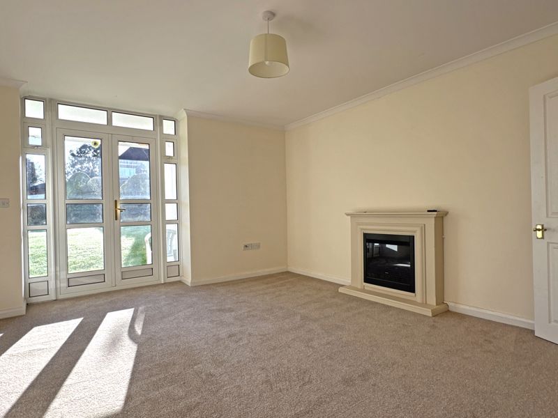 Property photo 2 of 10 Photo 4