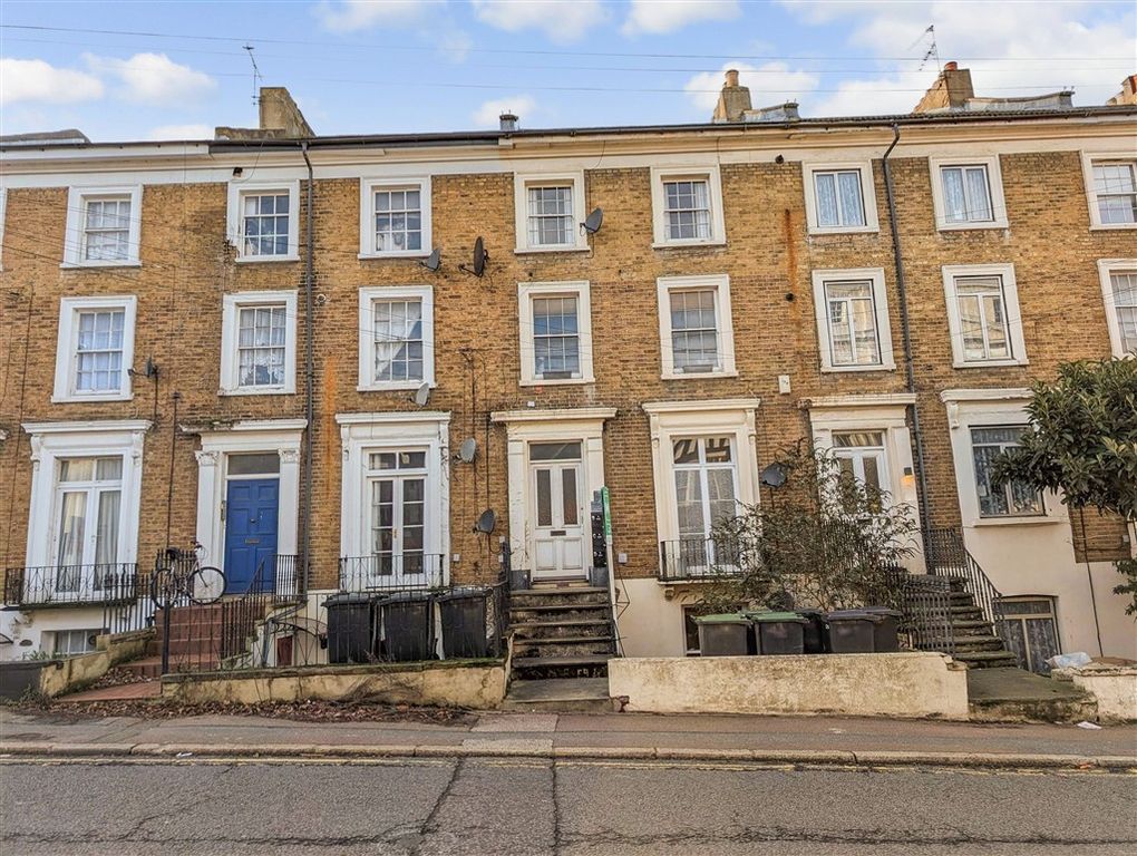 Property photo 2 of 7 Front New