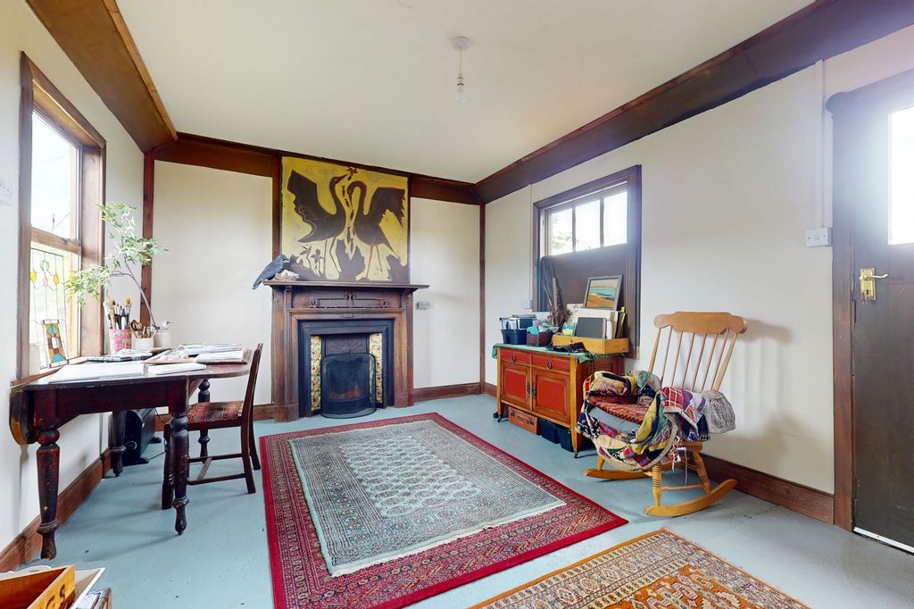 Property photo 3 of 17 Not Specified