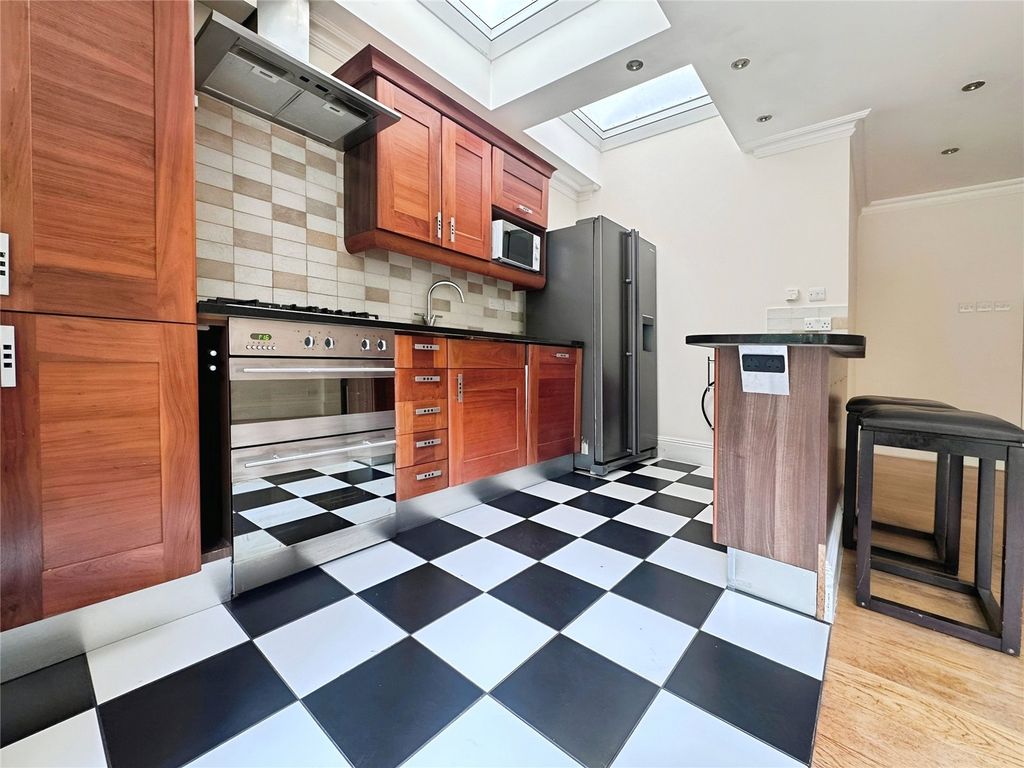 Property photo 3 of 13 Kitchen