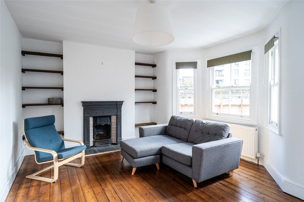 Property photo 1 of 10 Picture No. 05