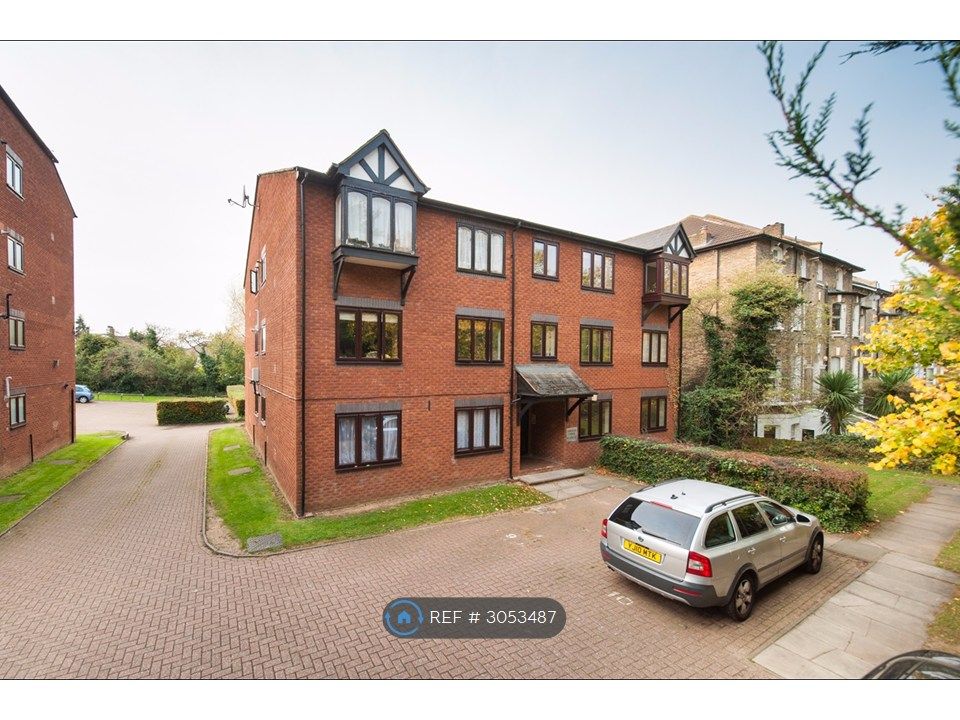Property photo 2 of 9