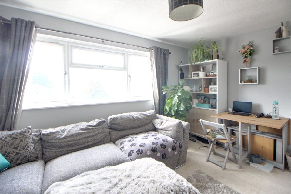 Property photo 3 of 8 31