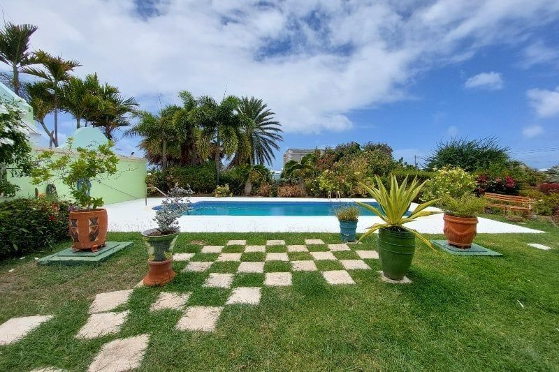Property photo 1 of 5