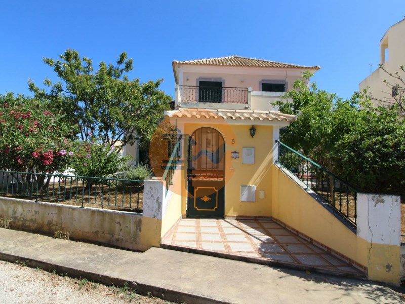 Property photo 1 of 33