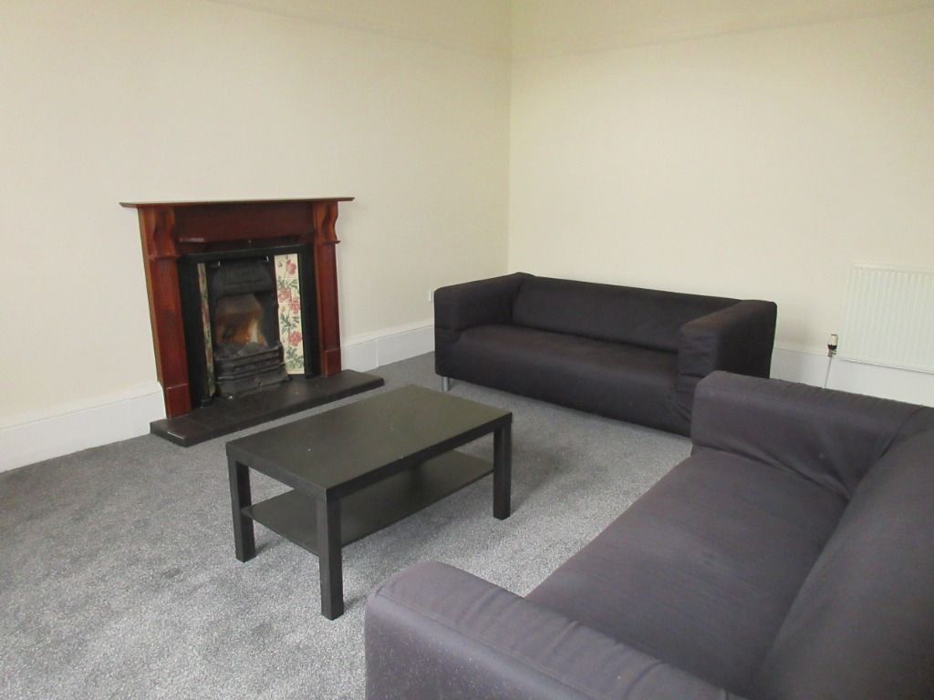 Property photo 3 of 12 Photo 3