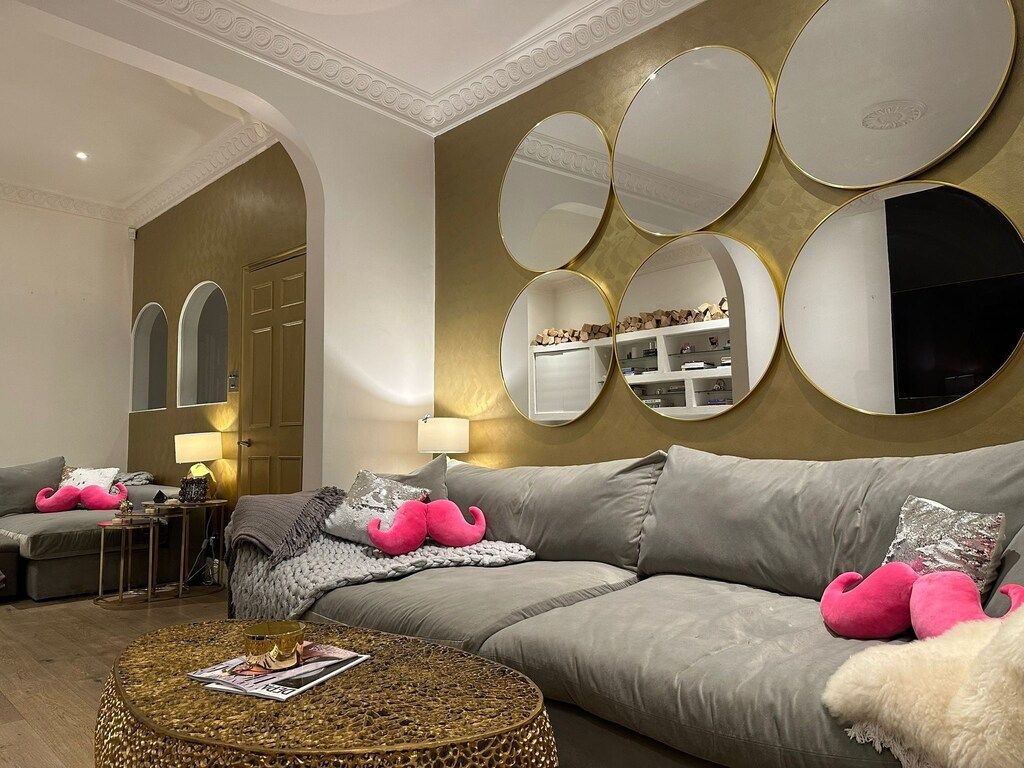 Property photo 1 of 27 Sitting Room 