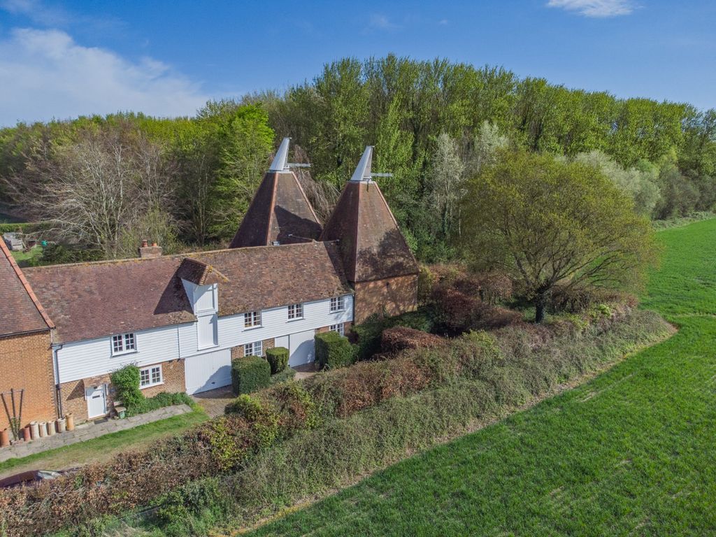 Property photo 2 of 21 Picture No. 26