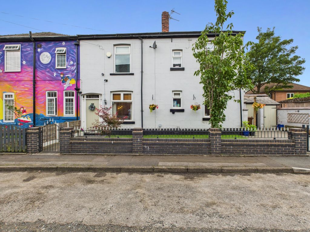 Property photo 1 of 22 Cam03729G0-Pr0103-Still018