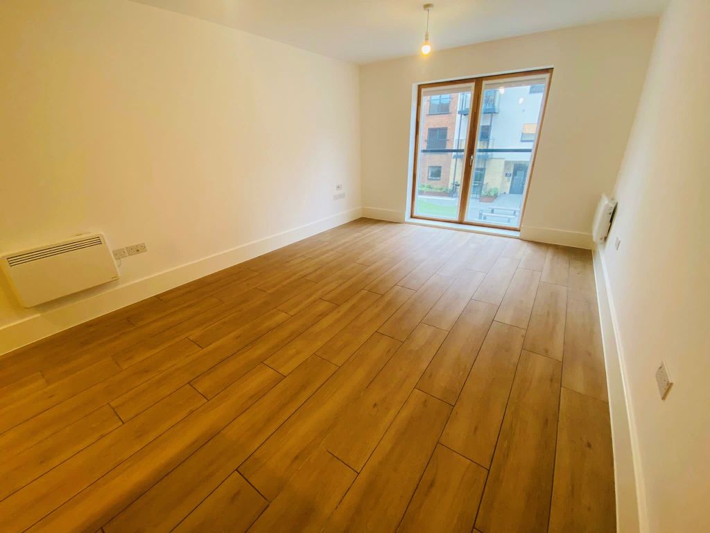 Property photo 3 of 8