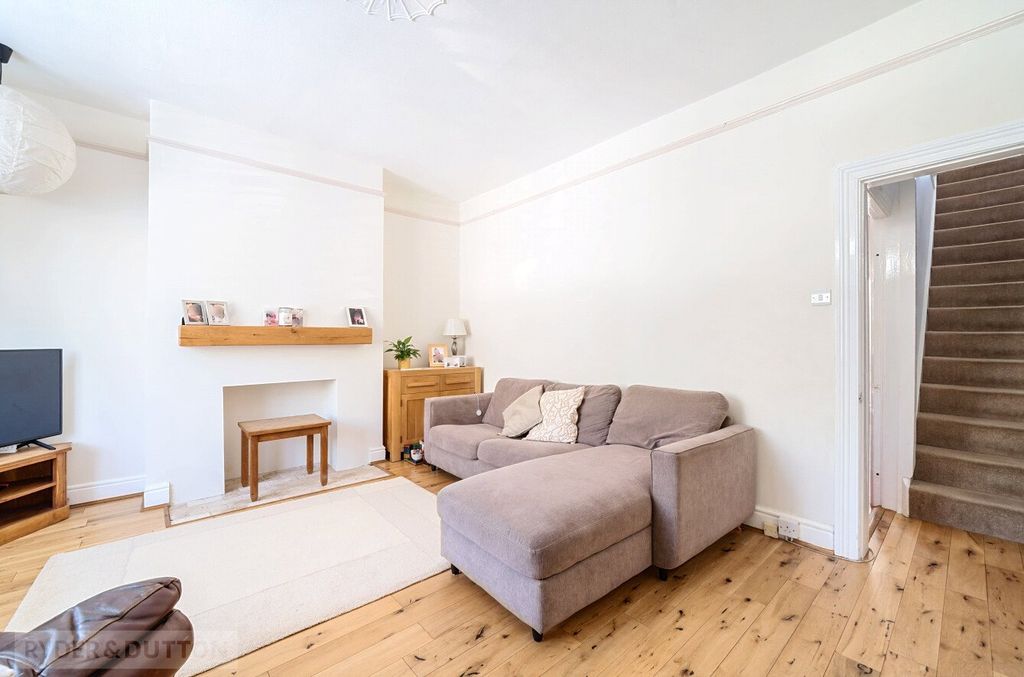 Property photo 3 of 15 Picture 3