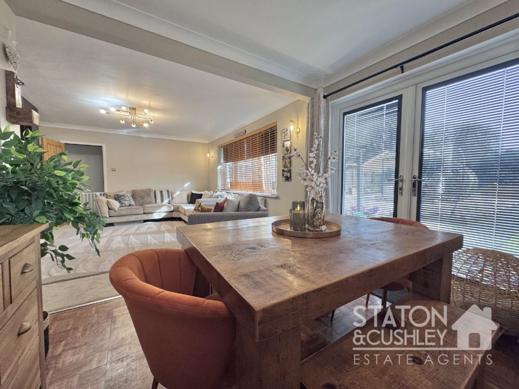 Property photo 3 of 37