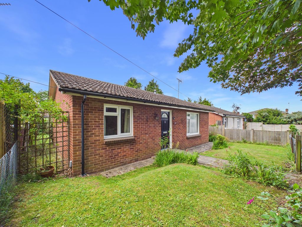 Property photo 1 of 12