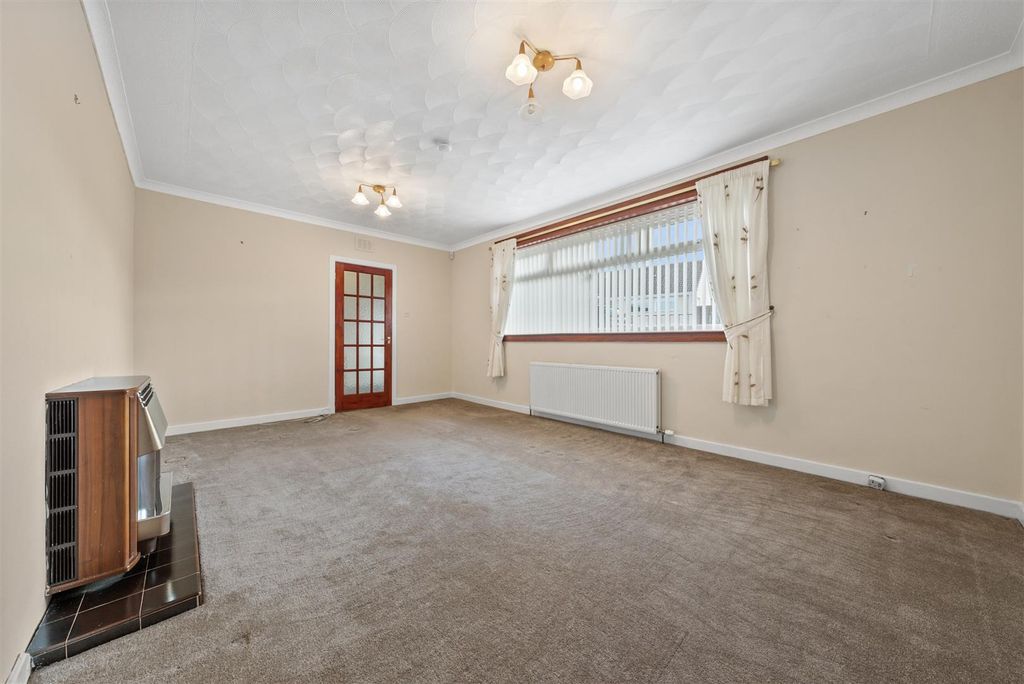 Property photo 3 of 21 Dsc02034.Jpg