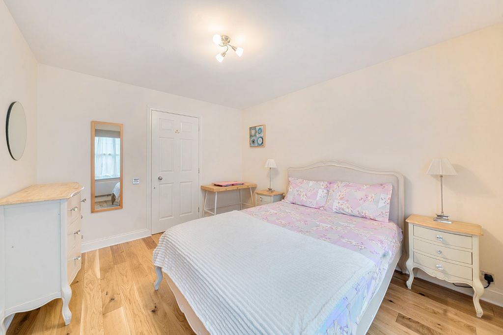 Property photo 3 of 11 Picture No. 09