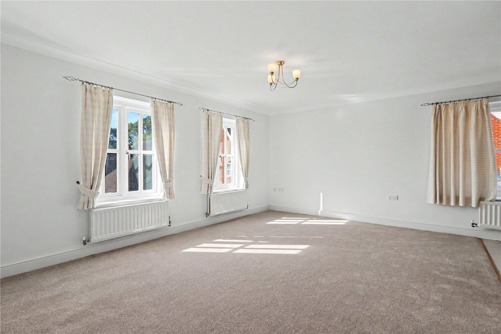 Property photo 3 of 8 Living Room