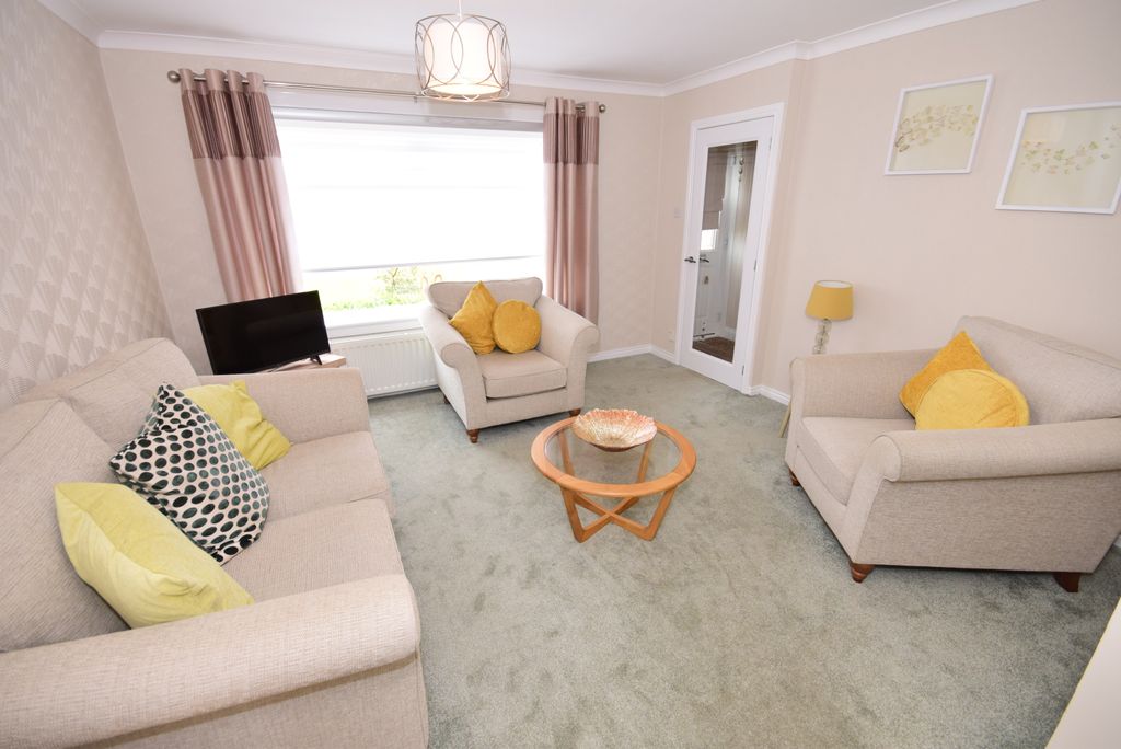 Property photo 2 of 21 Dsc 0055