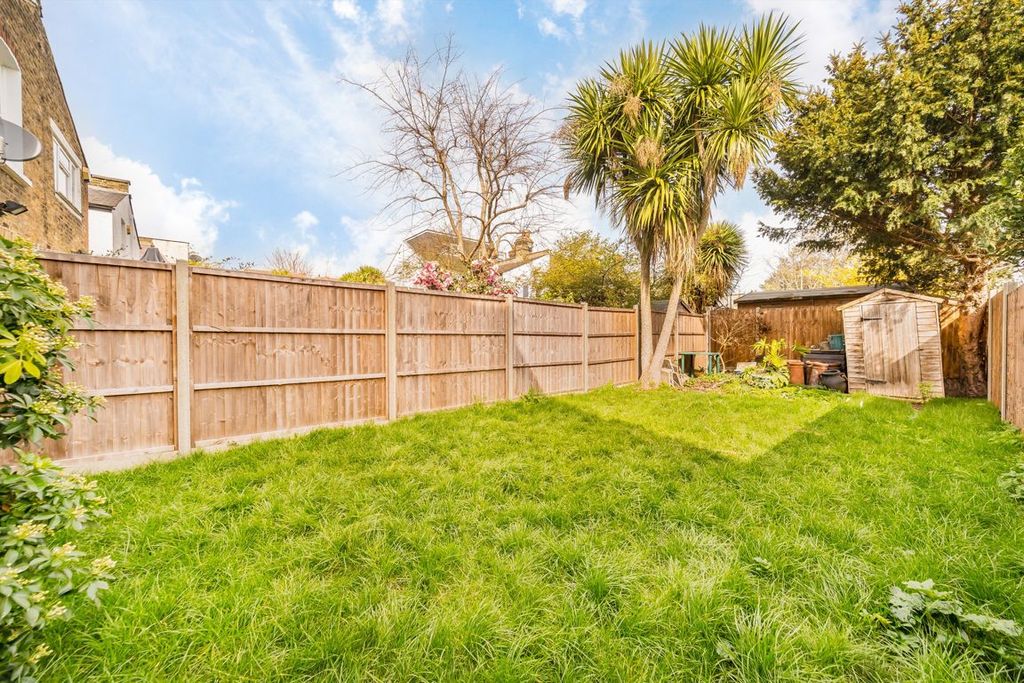 Property photo 3 of 3