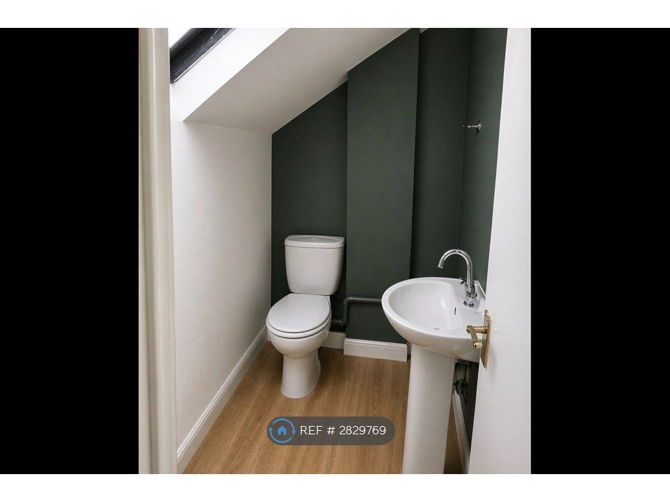 Property photo 3 of 3