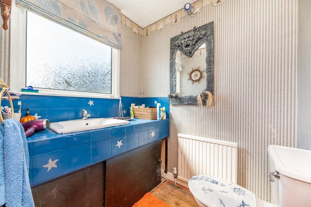 Additional image 22 of 4 bed property for saleSt. Davids Road, Otley LS21