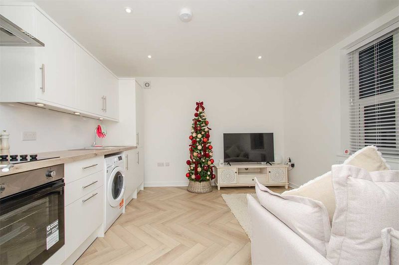 Property photo 2 of 22 Photo 14