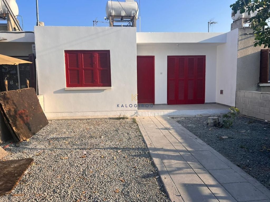 Property photo 2 of 12