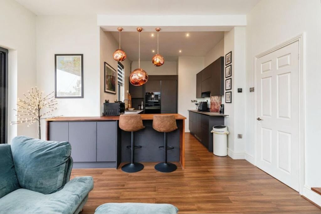 Property photo 2 of 14 Kitchen/Dining Room