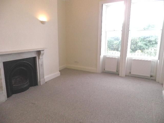 Property photo 2 of 6 Living Room