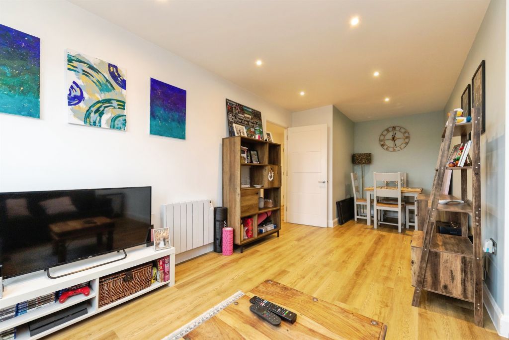 Additional image 10 of 2 bed flat for saleLeys Avenue, Letchworth Garden City SG6
