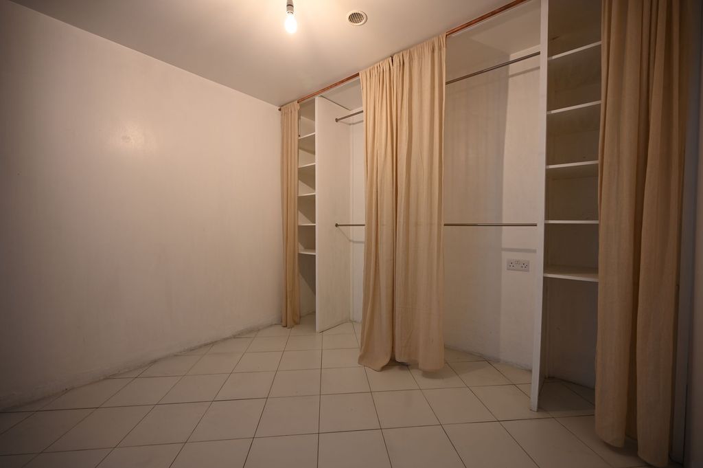 Property photo 3 of 6 Bedroom