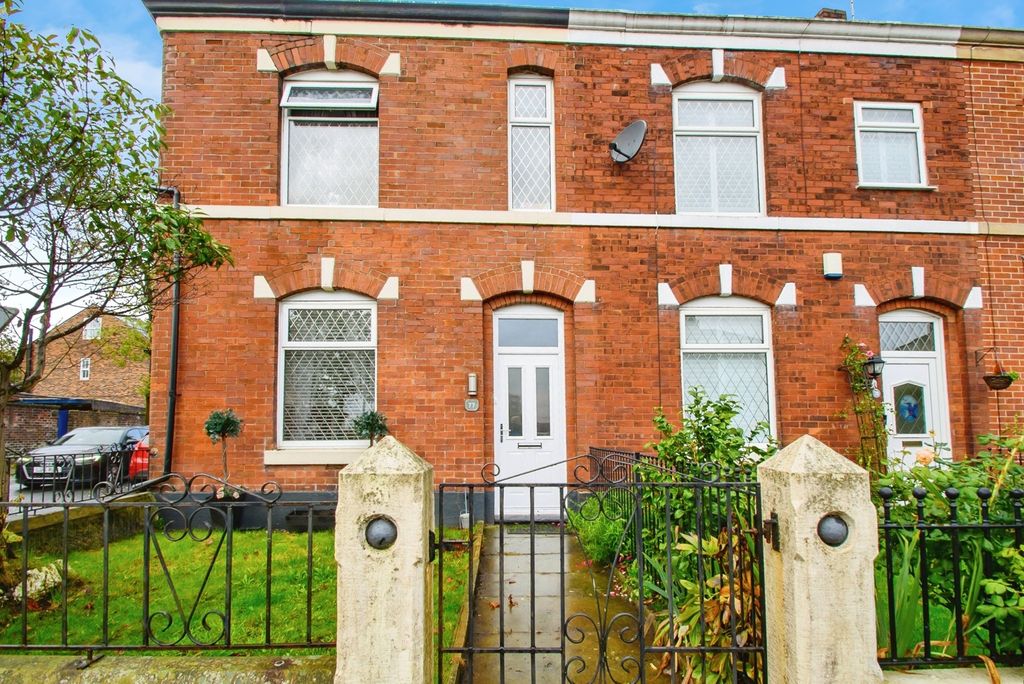 Property photo 1 of 17 Photo