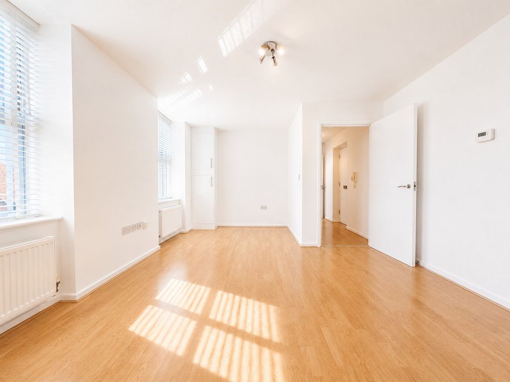Property photo 3 of 7 Gallery