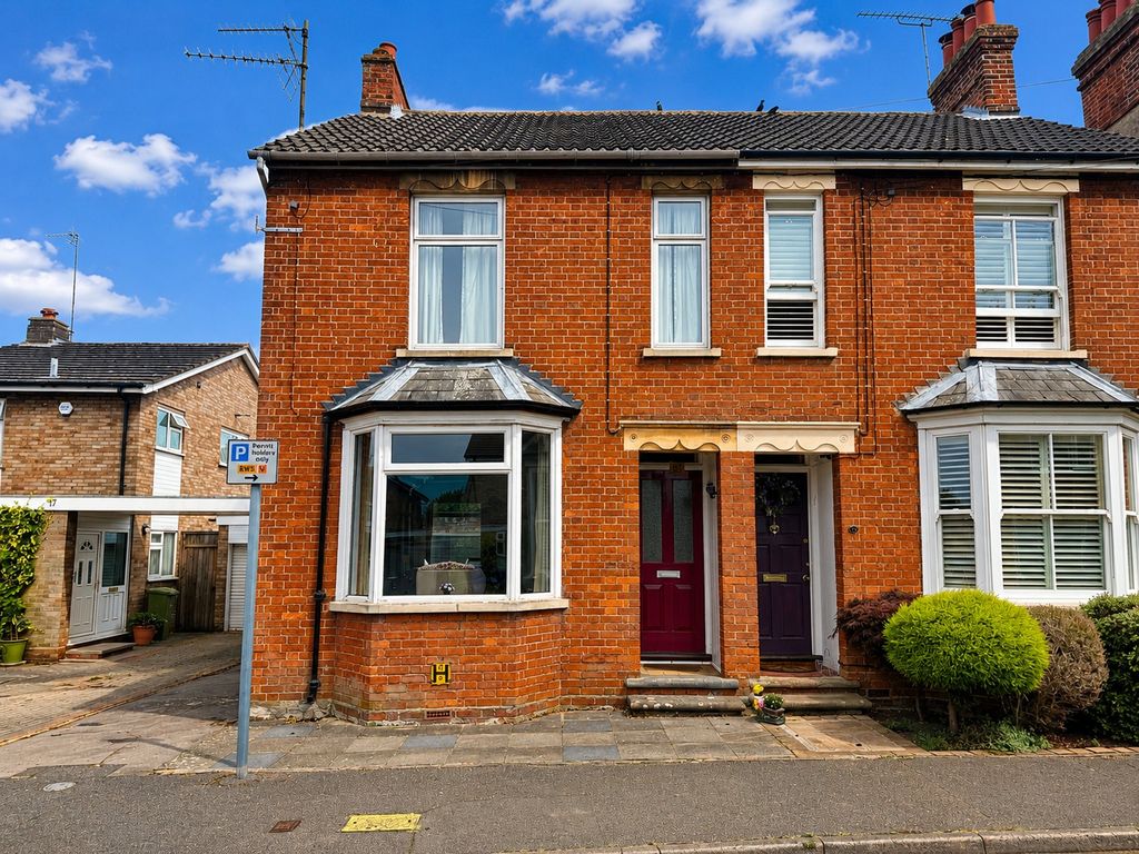 Property photo 1 of 10