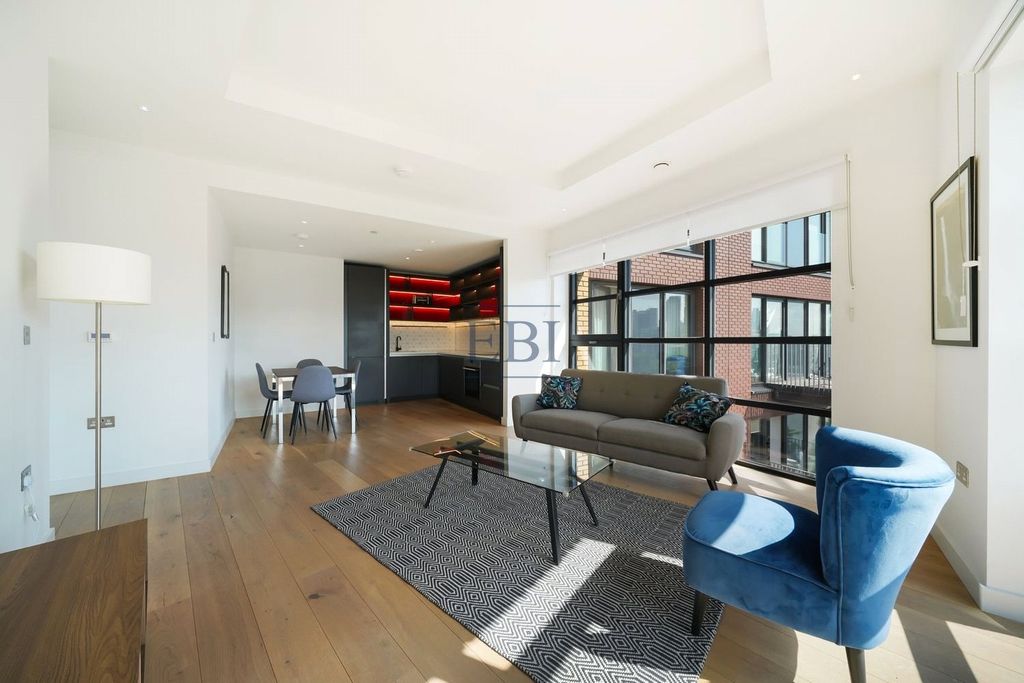 Property photo 2 of 16 Picture No. 27