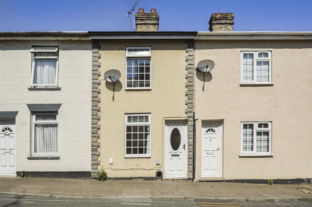 Property photo 1 of 10 9_88801.Jpg