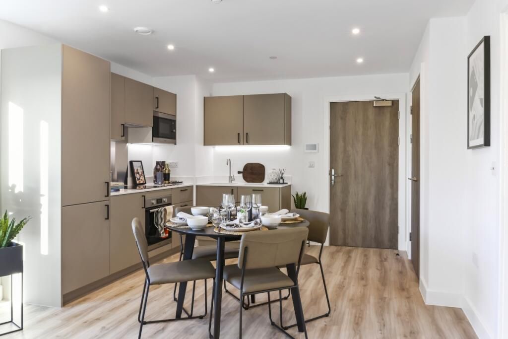 Property photo 2 of 7 Gallery