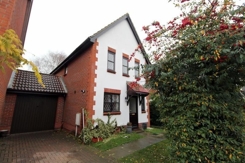 Property photo 1 of 11