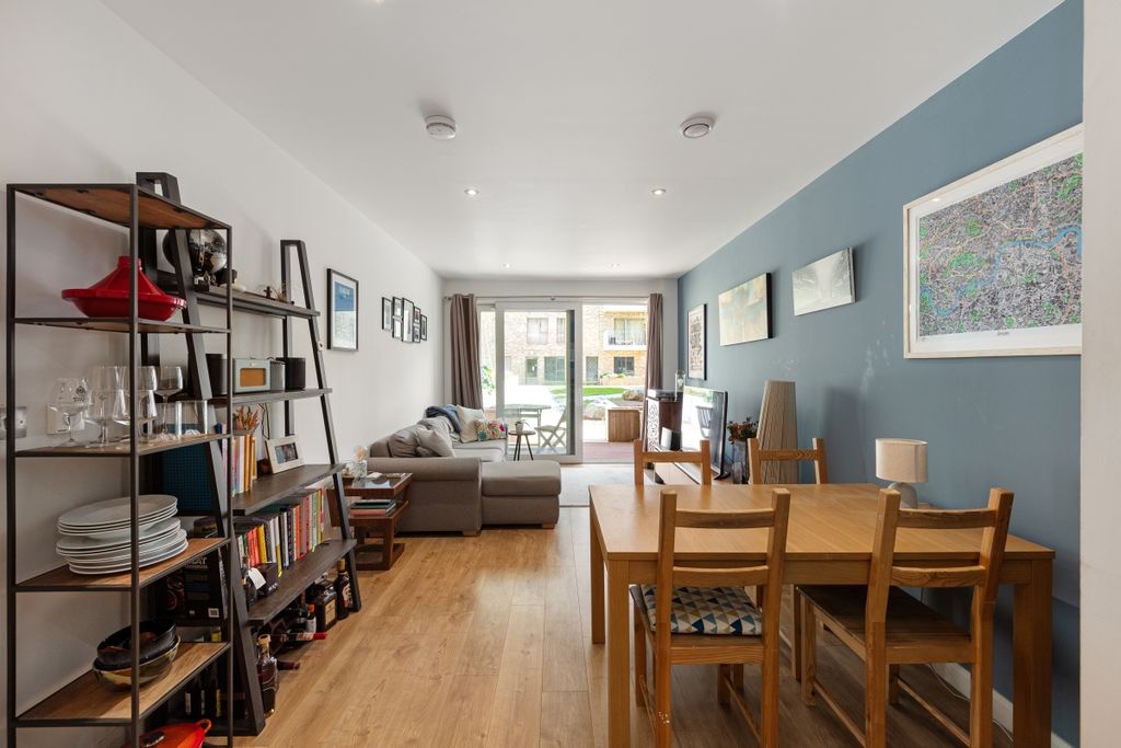 Property photo 1 of 14 094A0247