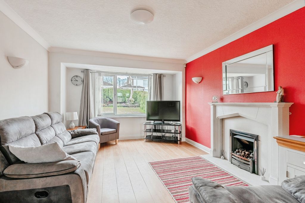 Property photo 3 of 20 Pbox-Img.Jpg