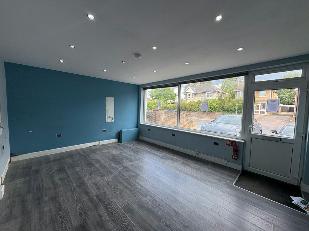 Property photo 3 of 5 Img_2975.Jpg